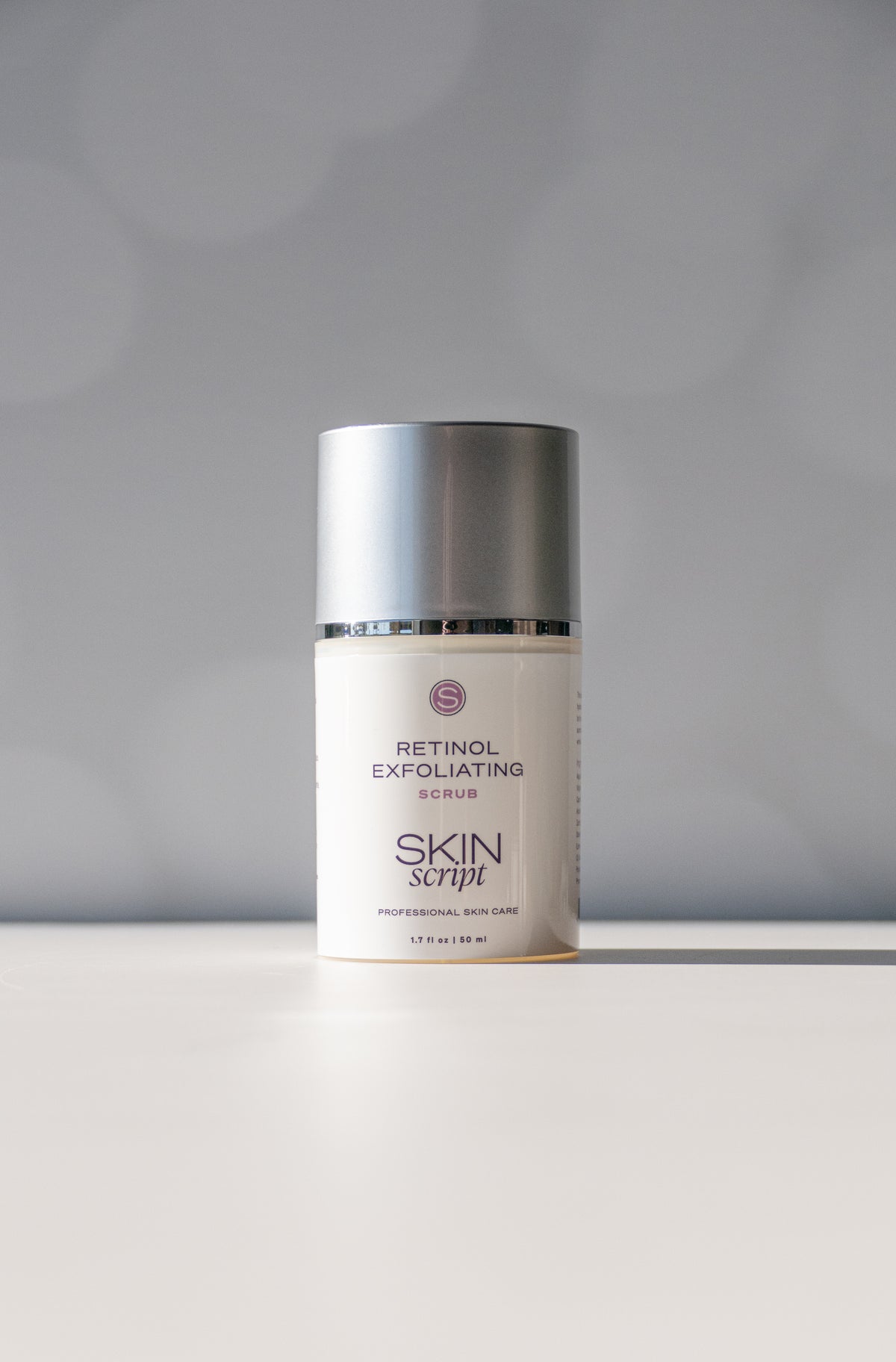 Retinol Exfoliating Scrub